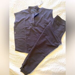 Figs scrub set